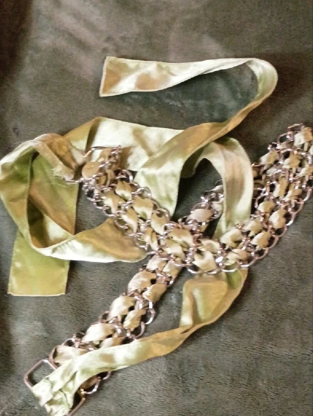Vintage Olive Velvet Ribbon Chain Belt